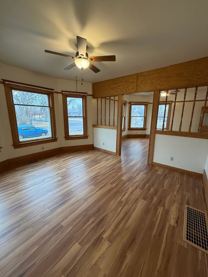 800 South 9th - Photo 6 of 31