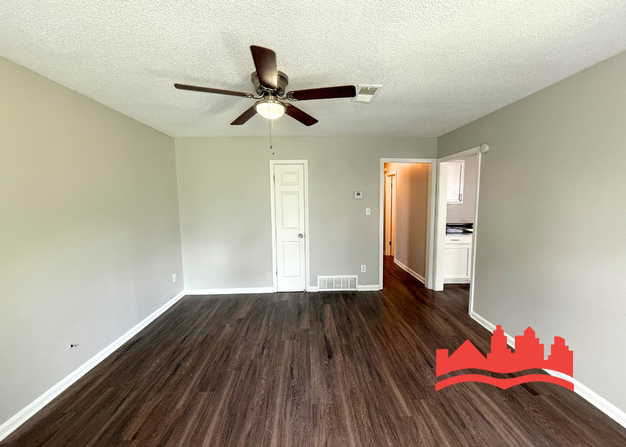 4510 Chuck Ave - Photo 4 of 13