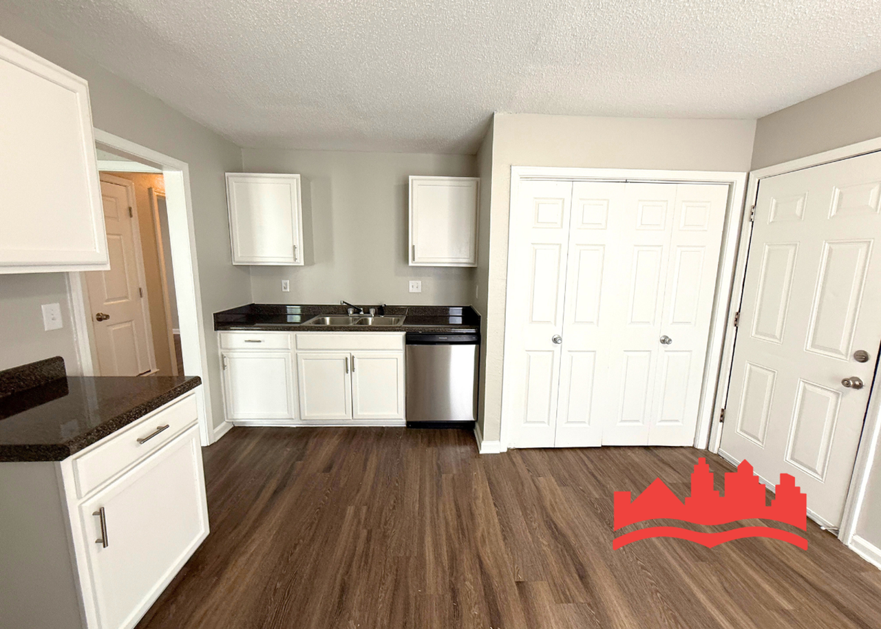 4510 Chuck Ave - Photo 6 of 13