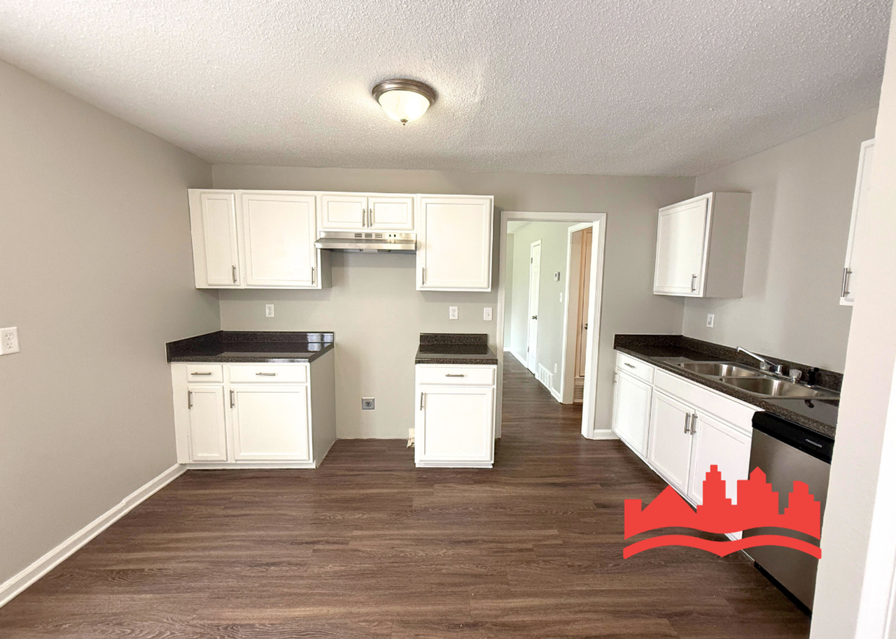 4510 Chuck Ave - Photo 7 of 13