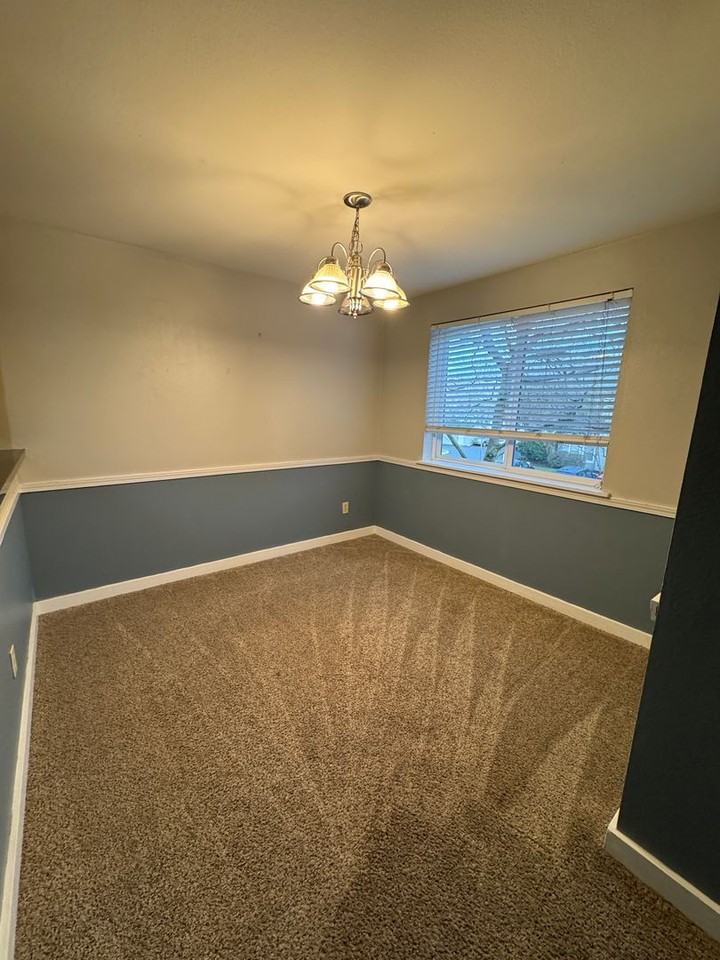 6700 Ne 182nd St #A208 - Photo 5 of 20