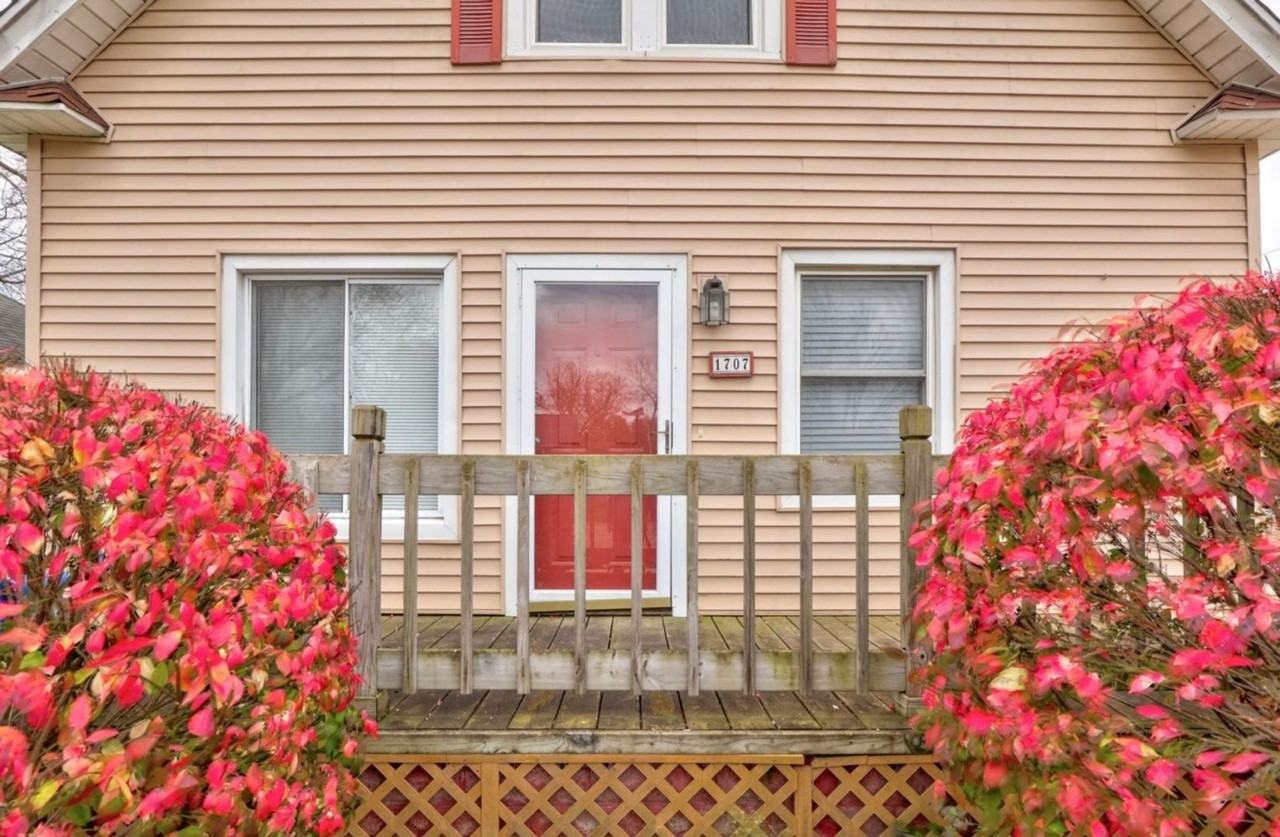 1707 Congress Ave - Photo 2 of 12