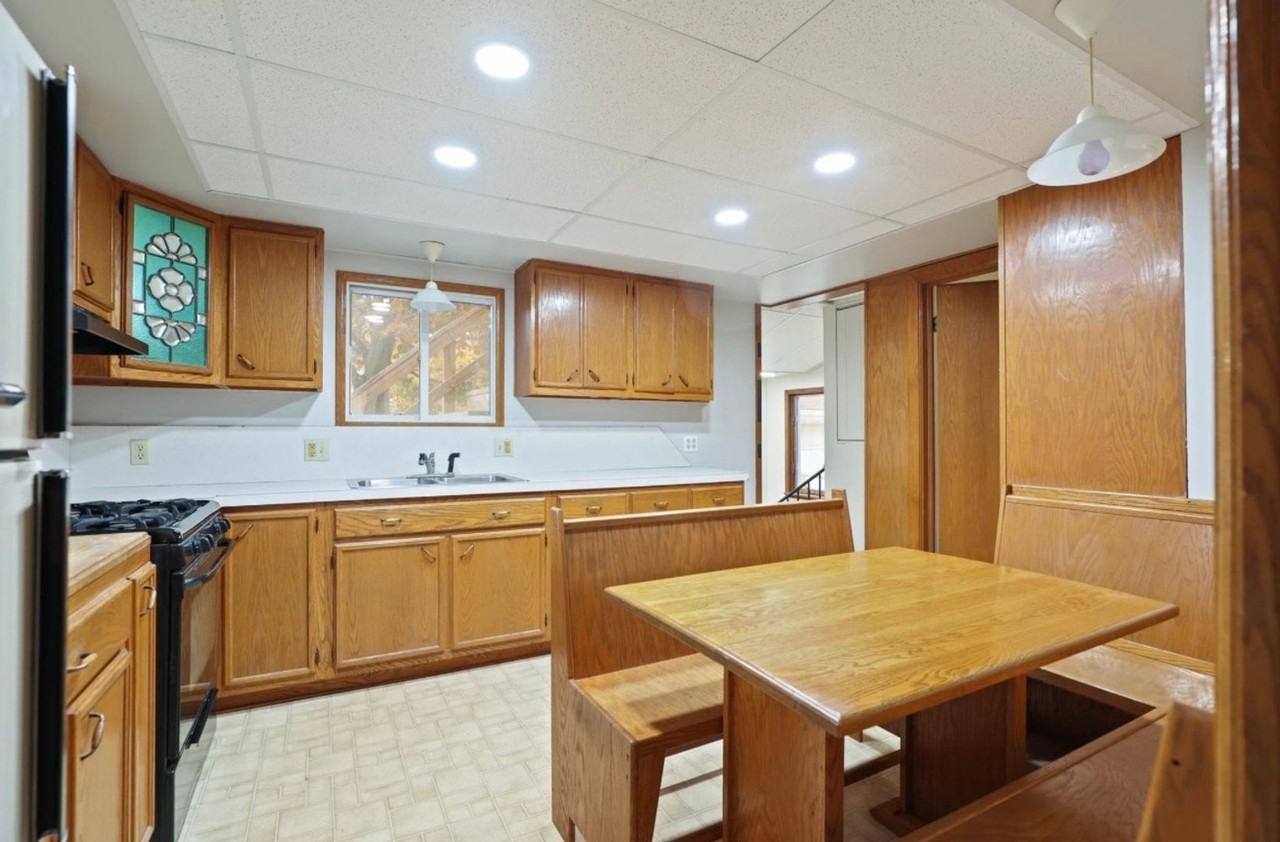 1707 Congress Ave - Photo 5 of 12