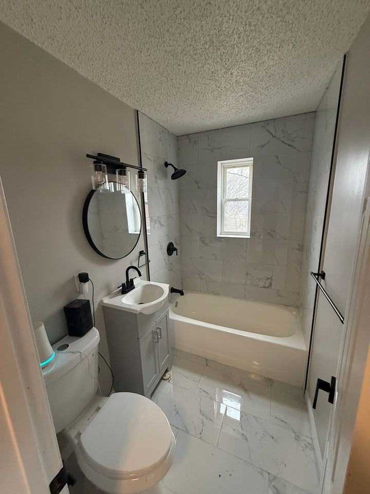 4950 Just St Ne - Photo 5 of 17