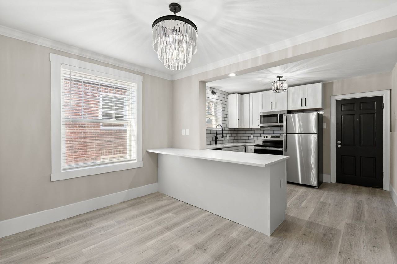 Westwood Drive - Photo 6 of 39