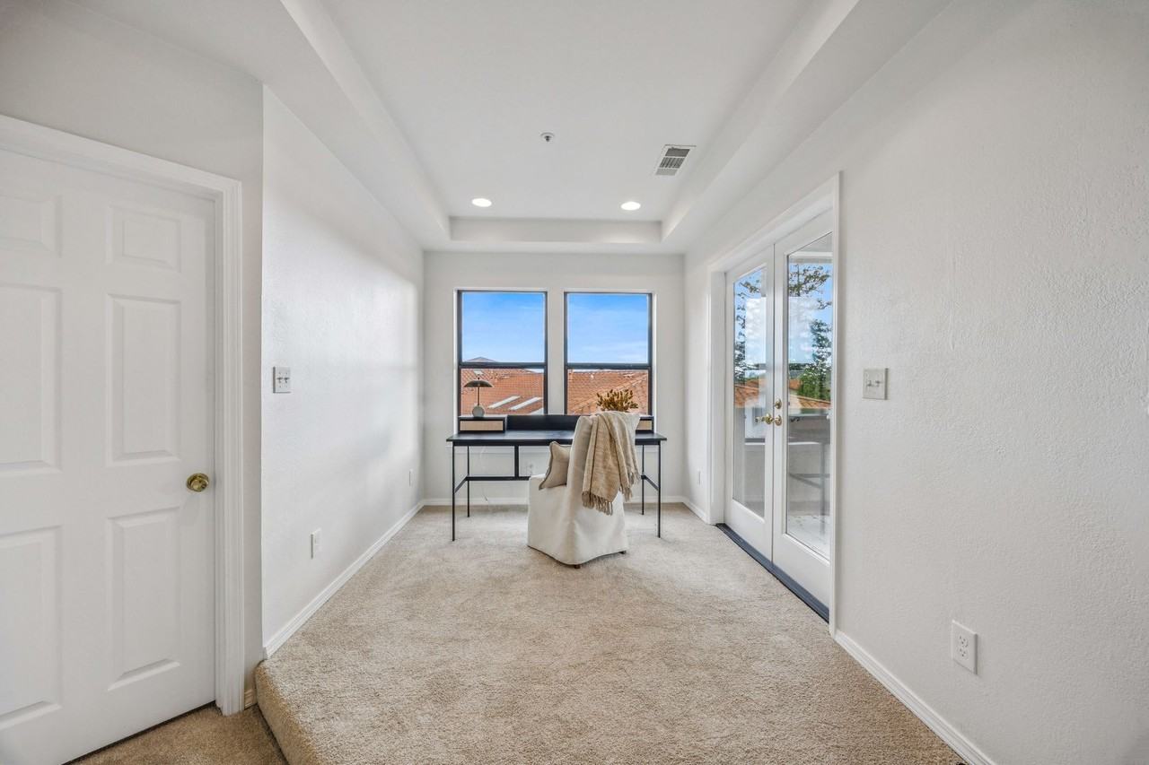 2606 El Cerrito St - Photo 7 of 19