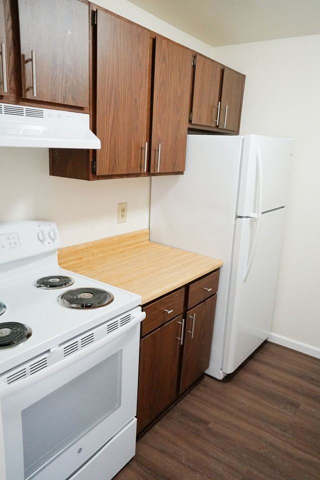 BELMAR APARTMENT HOMES 3 - Photo 5 of 7