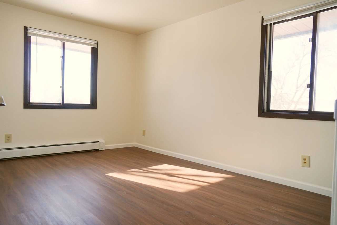 BELMAR APARTMENT HOMES 3 - Photo 6 of 7