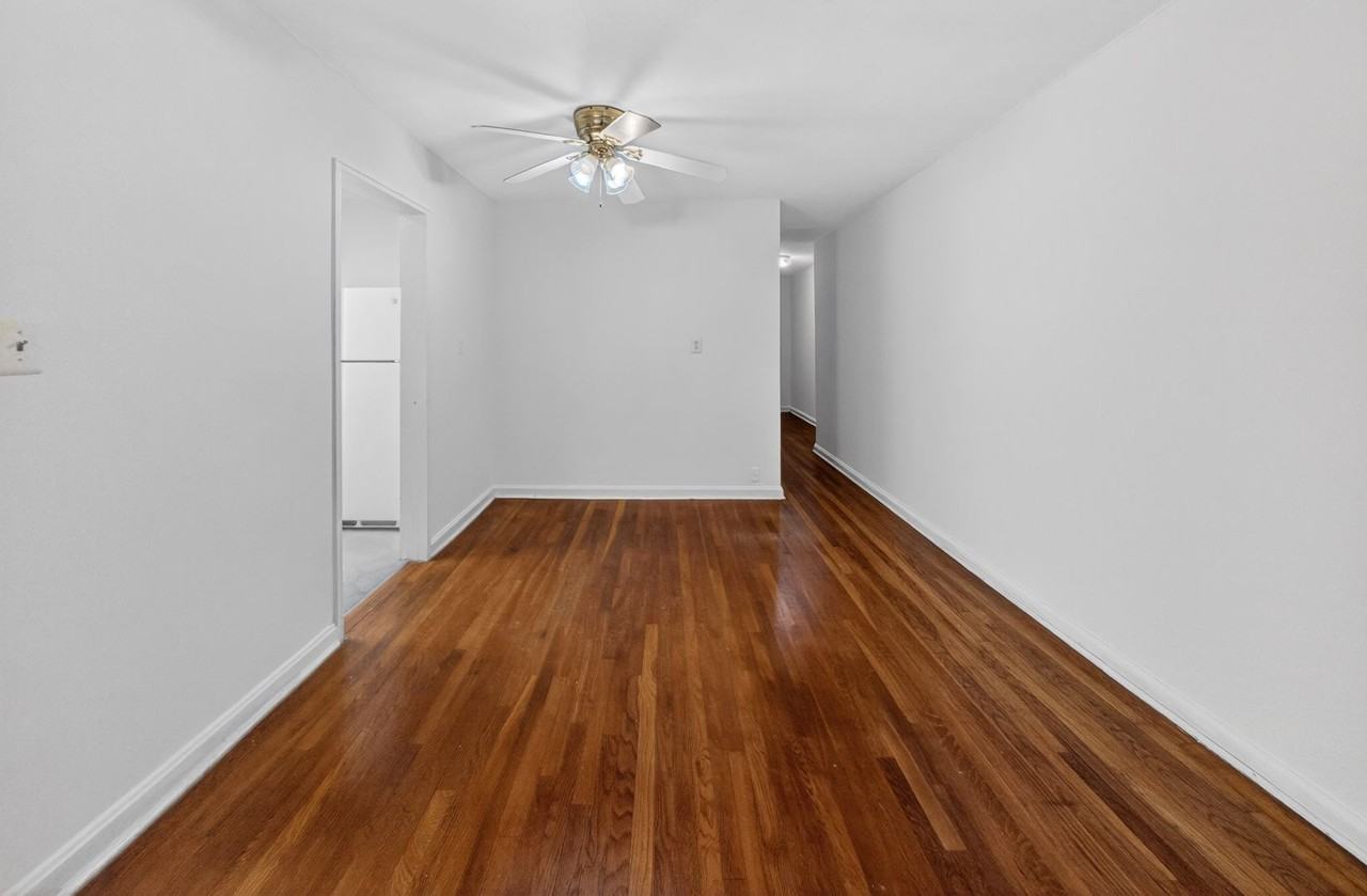 810 Kennedy St Nw - Photo 5 of 16