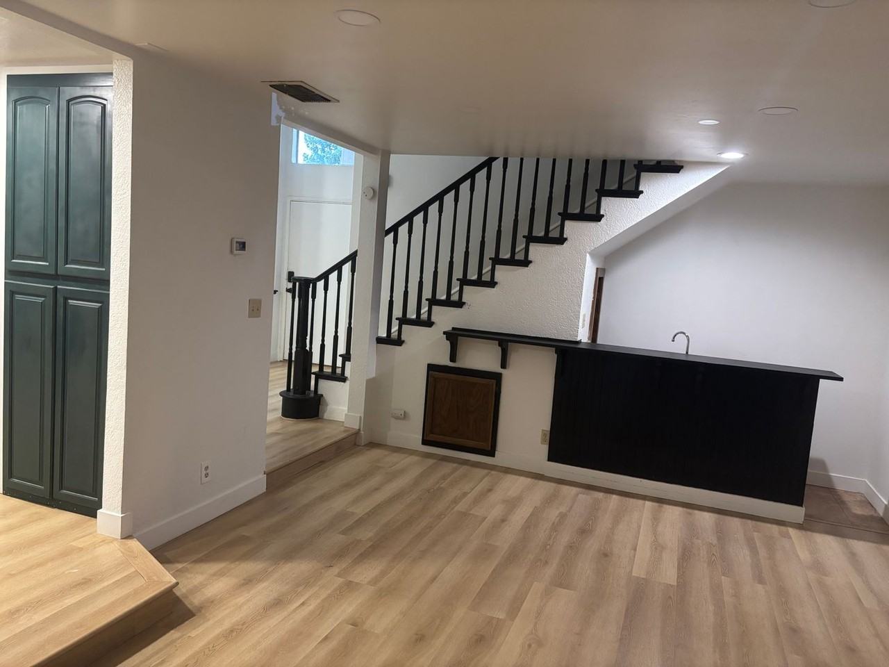 5125 Vista Del Oro Way - Photo 2 of 12