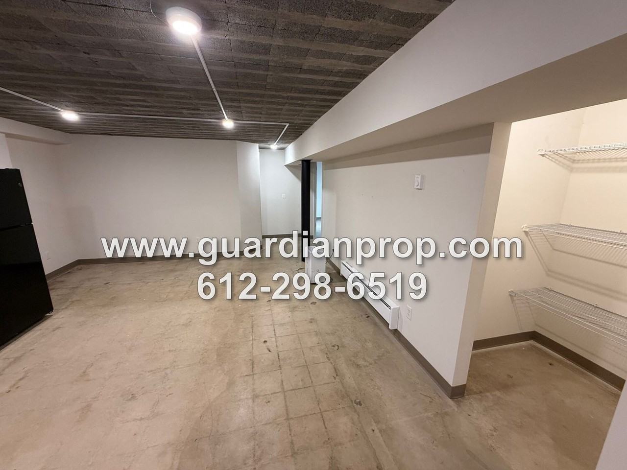 7535 Cloman Way - Photo 4 of 13