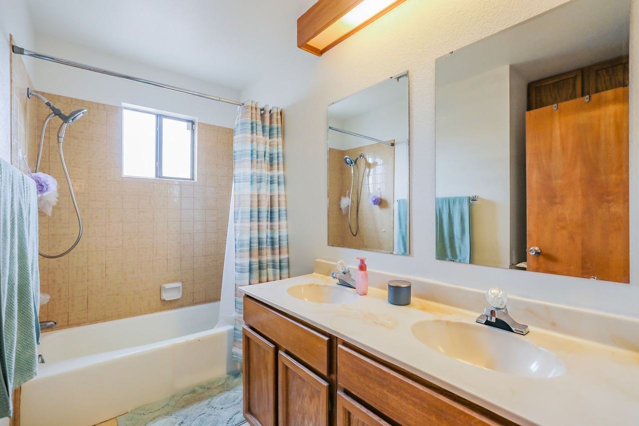 3030 Del Prado - Photo 3 of 43