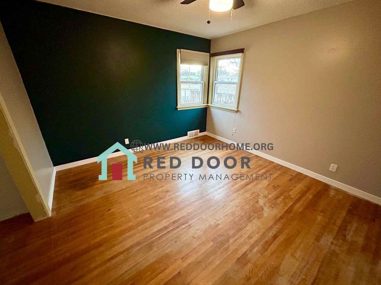 3205 7th Ave N - Photo 6 of 19