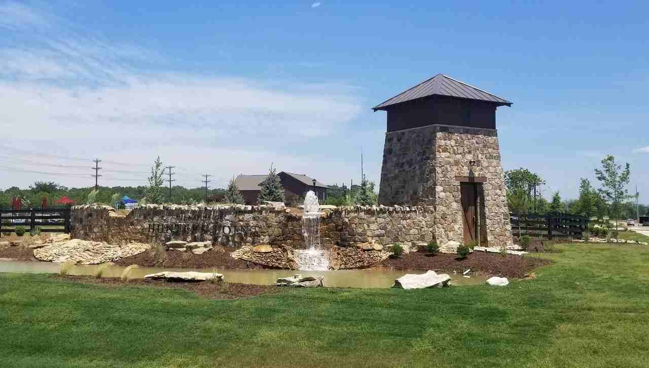 824 Long Leaf Rd - Photo 2 of 7