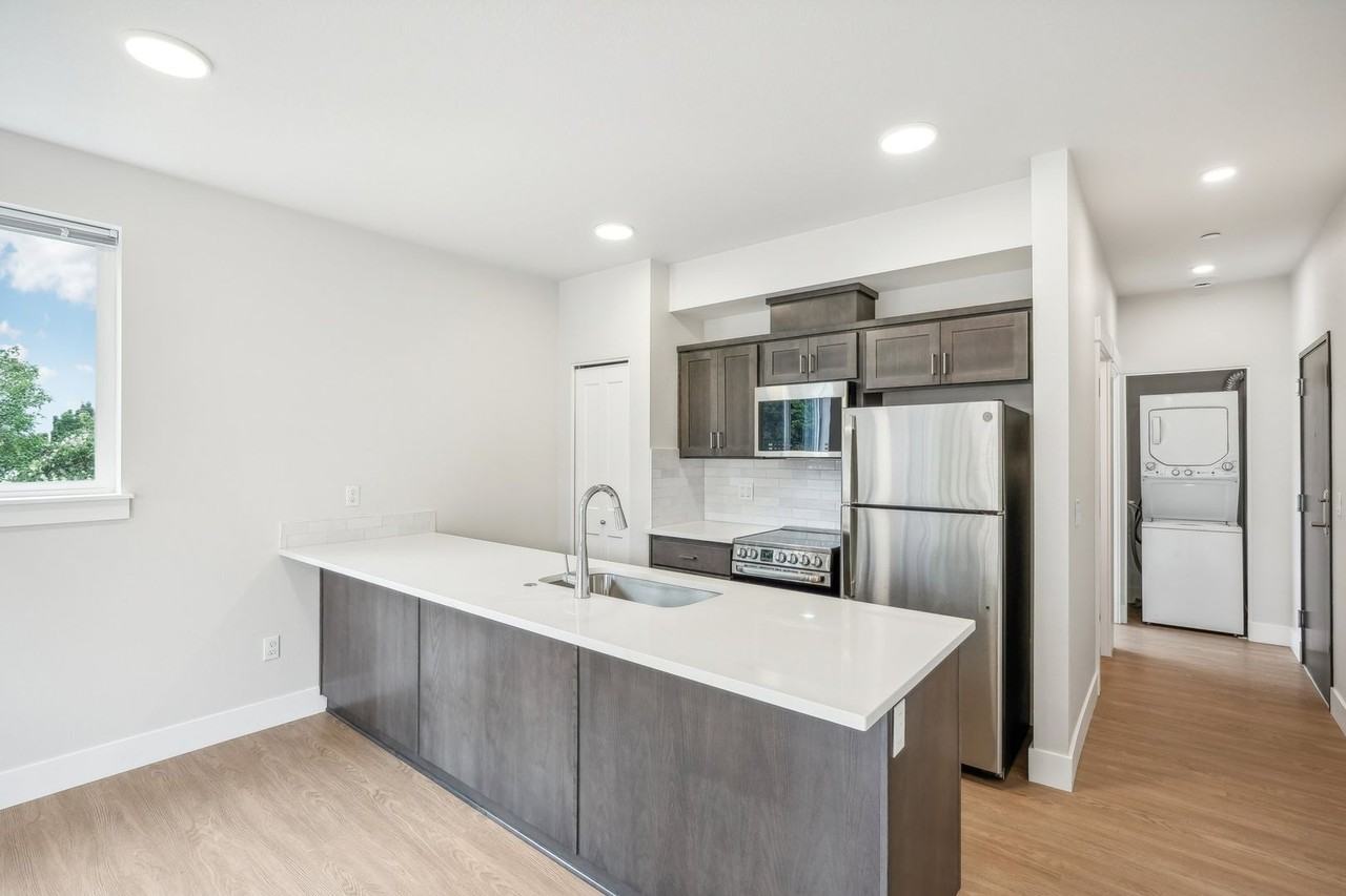 107th Street Apartments - Photo 2 of 28