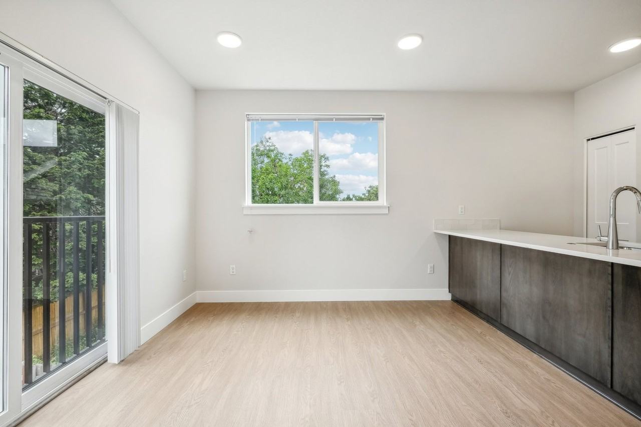 107th Street Apartments - Photo 6 of 28