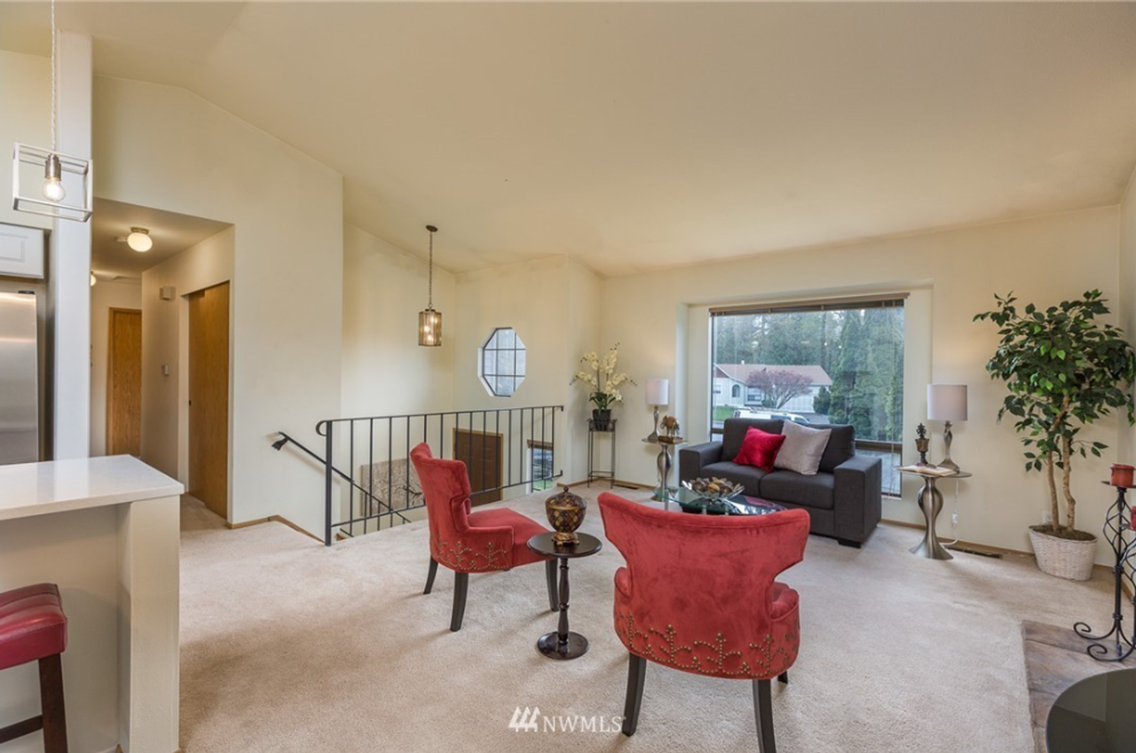 19613 138th Ave Se - Photo 7 of 18