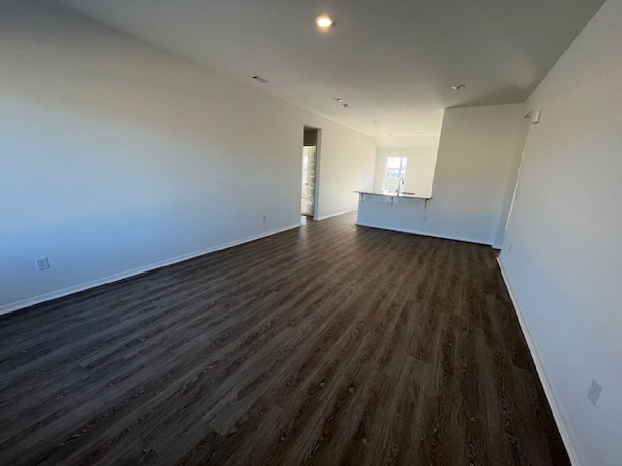 2749 Biddie St - Photo 2 of 9