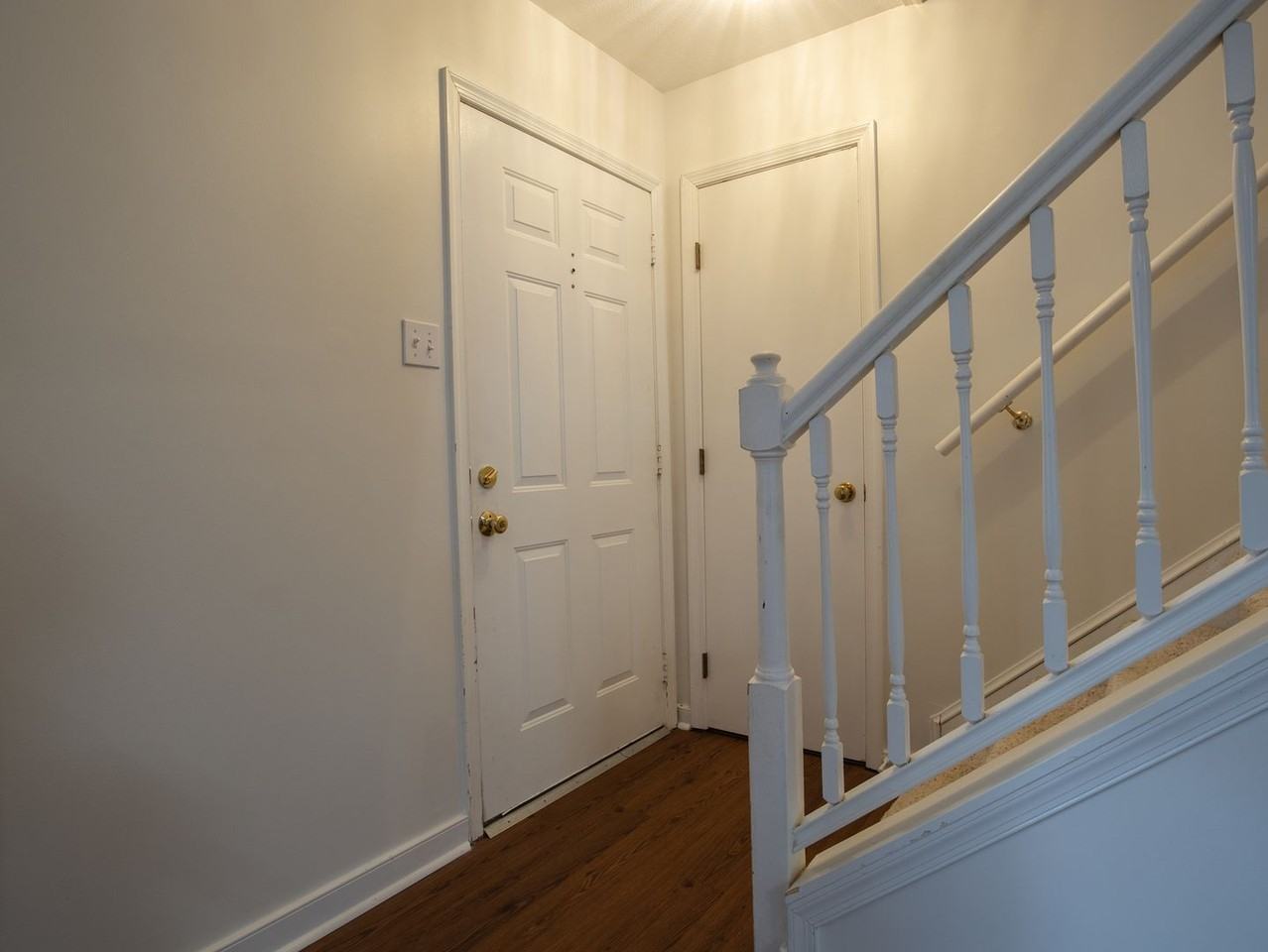 2101 S Twilight Ln - Photo 2 of 28