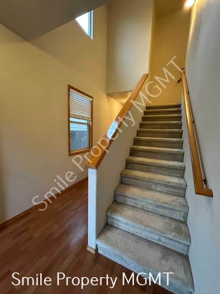 1412 Se 84th Ave - Photo 6 of 14