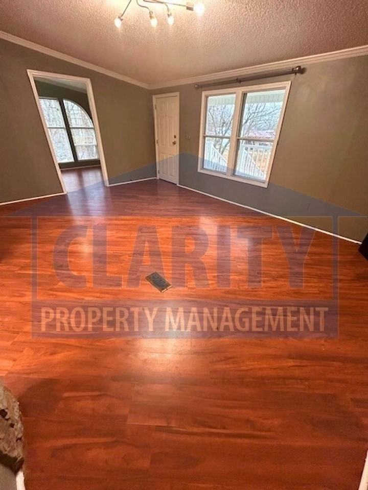 1807 Forest Ridge Dr Sw - Photo 6 of 20