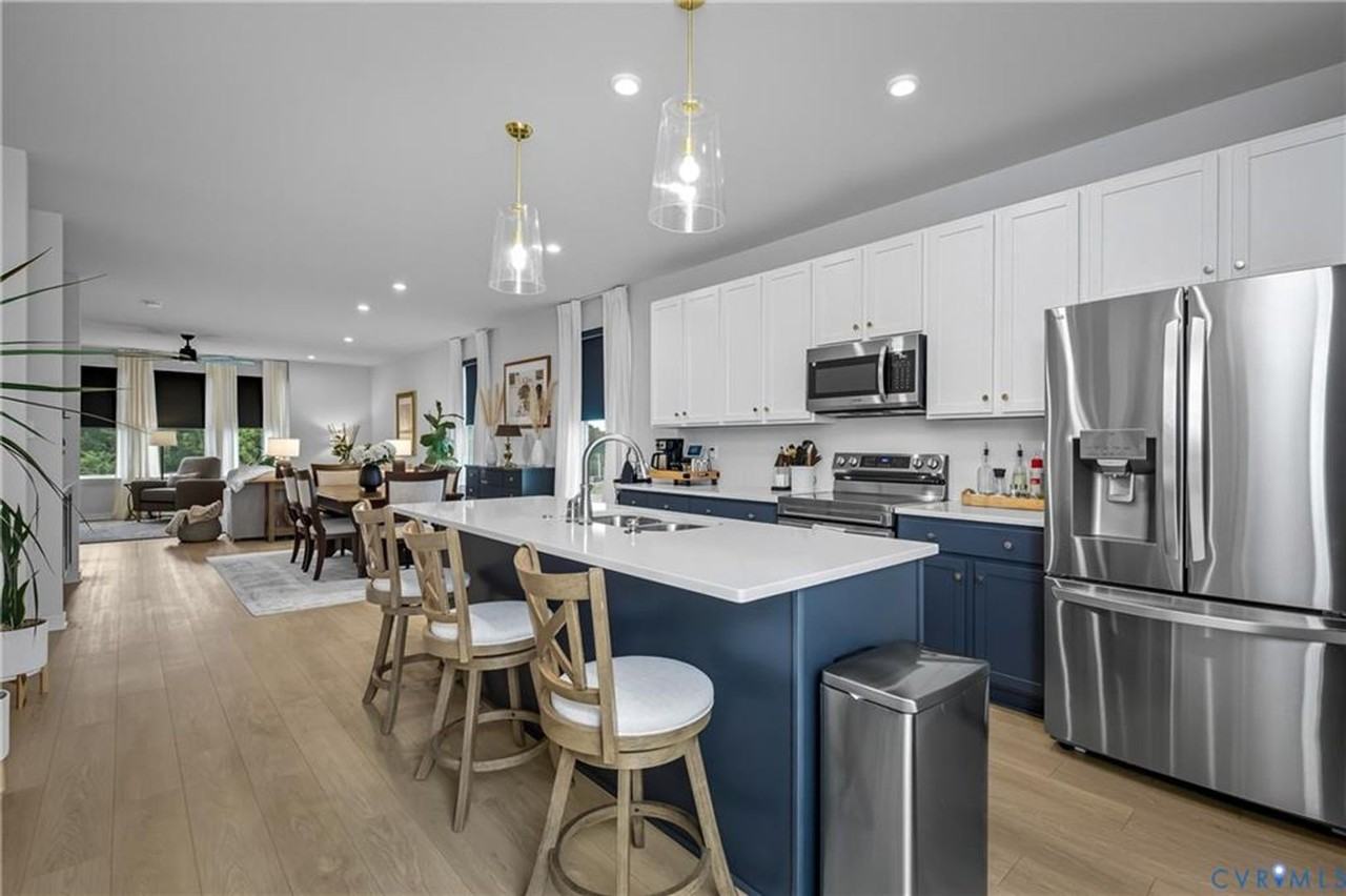 7400 Hancock Towns Ct - Photo 3 of 10