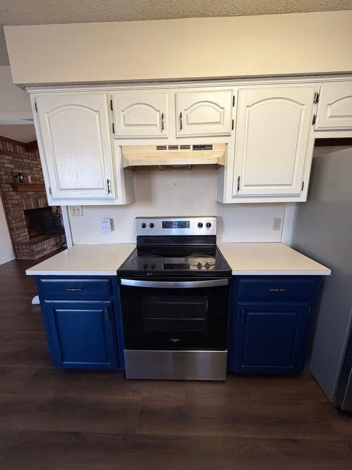 220 Norwood Dr - Photo 4 of 13