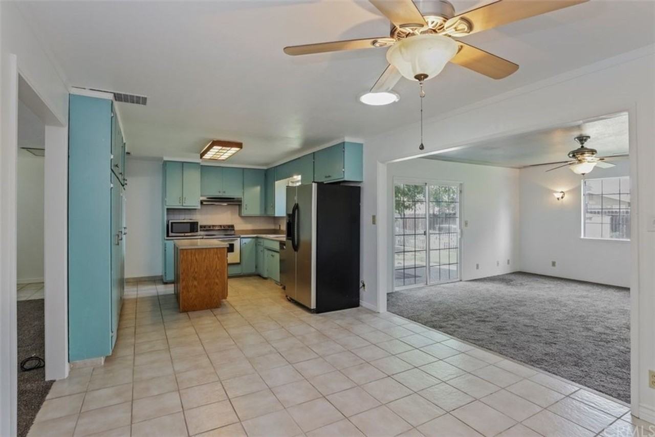 2143 E Olive Ave - Photo 2 of 11