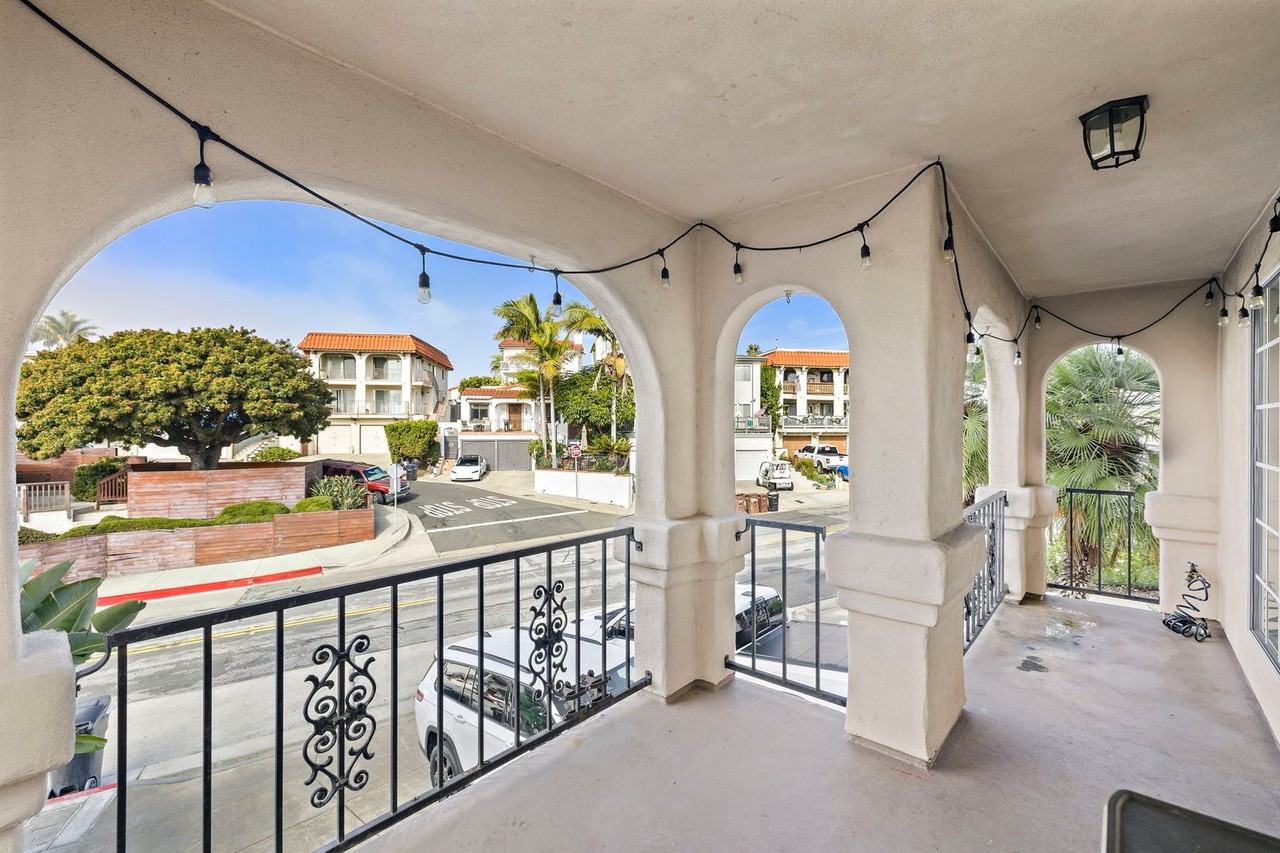 501 Avenida Victoria - Photo 6 of 21