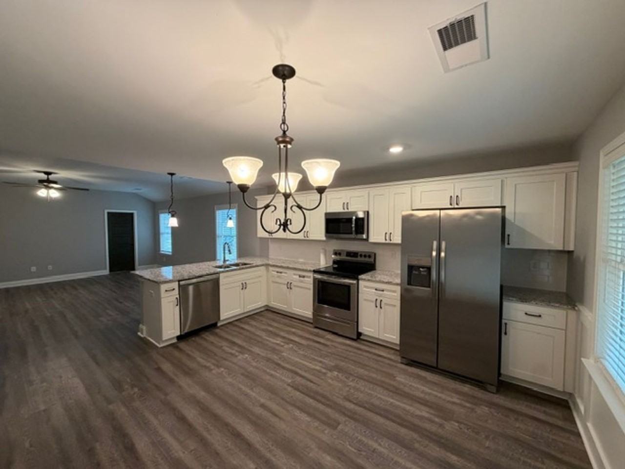 116 Allentown Ct - Photo 3 of 23