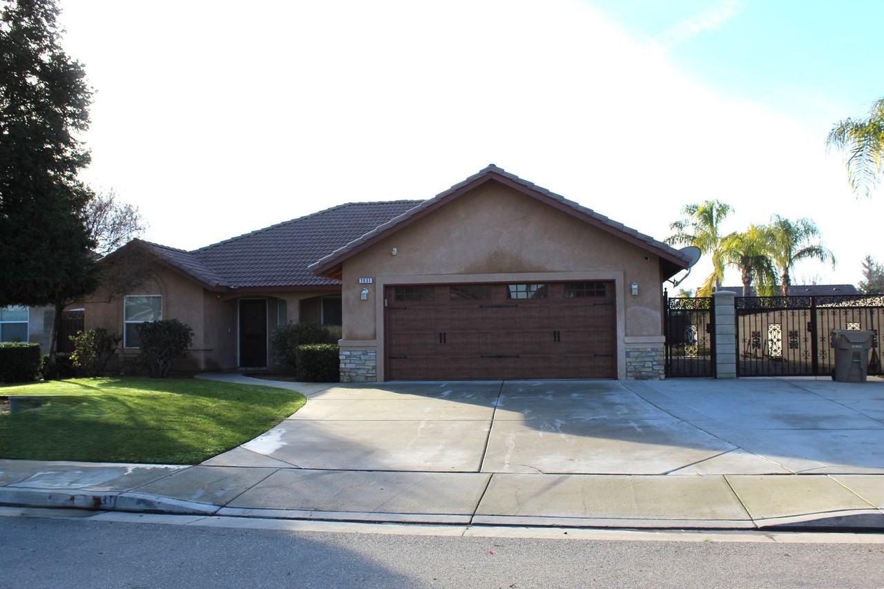 7031 Via Del Mar - Photo 2 of 21