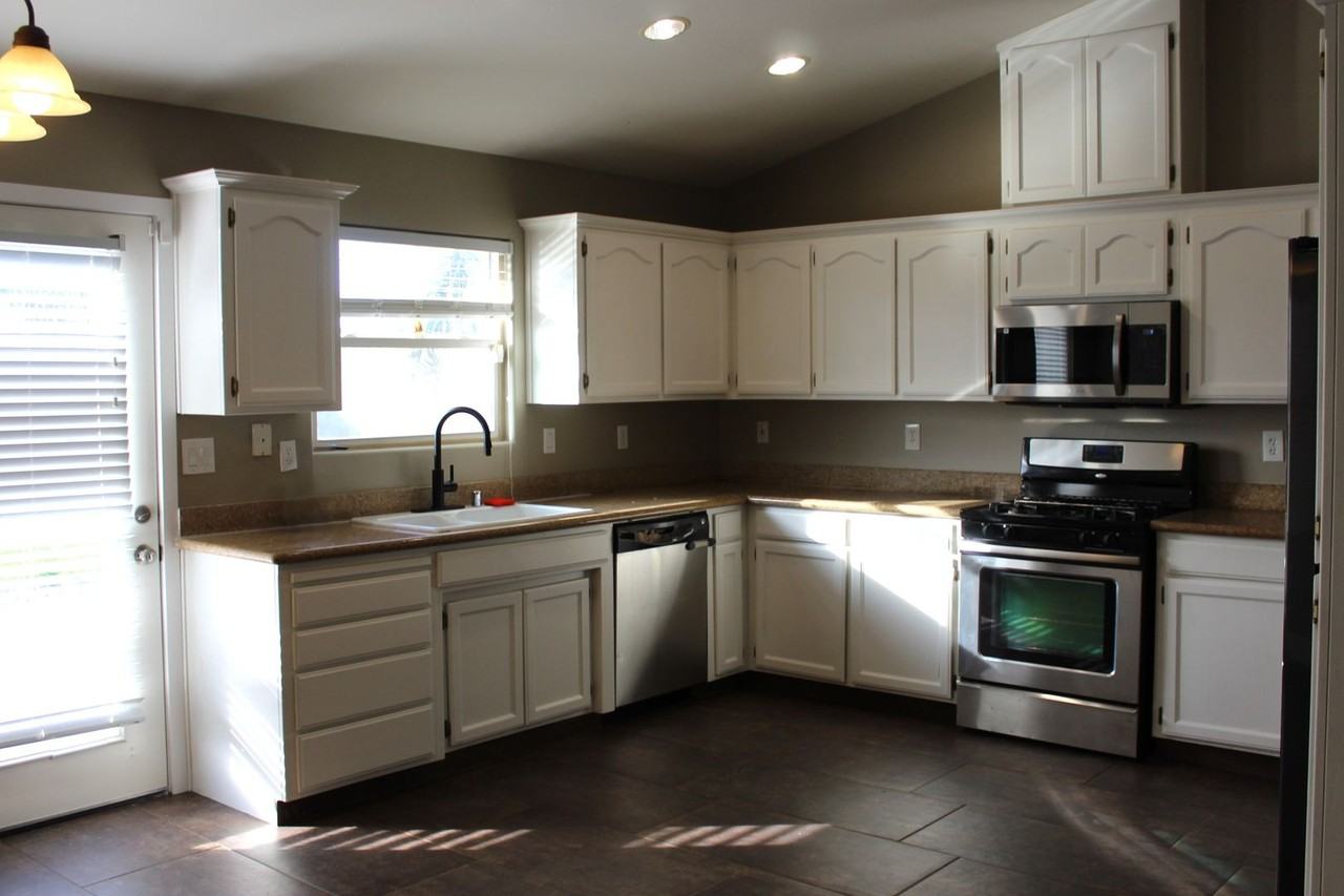 7031 Via Del Mar - Photo 6 of 21