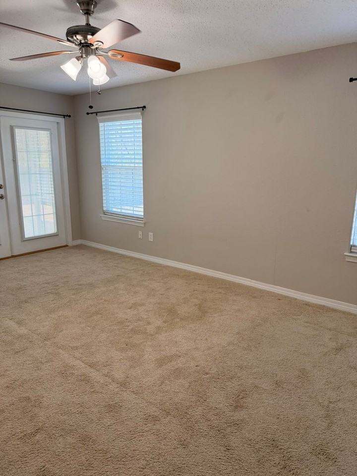 3606 Bay Tree Rd - Photo 7 of 18