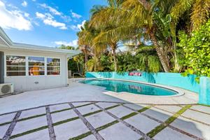 featured image of 113 Park Ln E