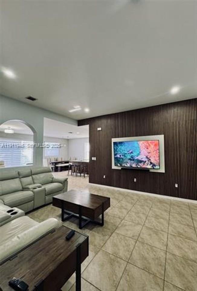 11866 Sw 253rd Ter #0 - Photo 3 of 10