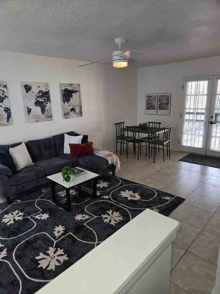 6148 N 30th Ave - Photo 2 of 11