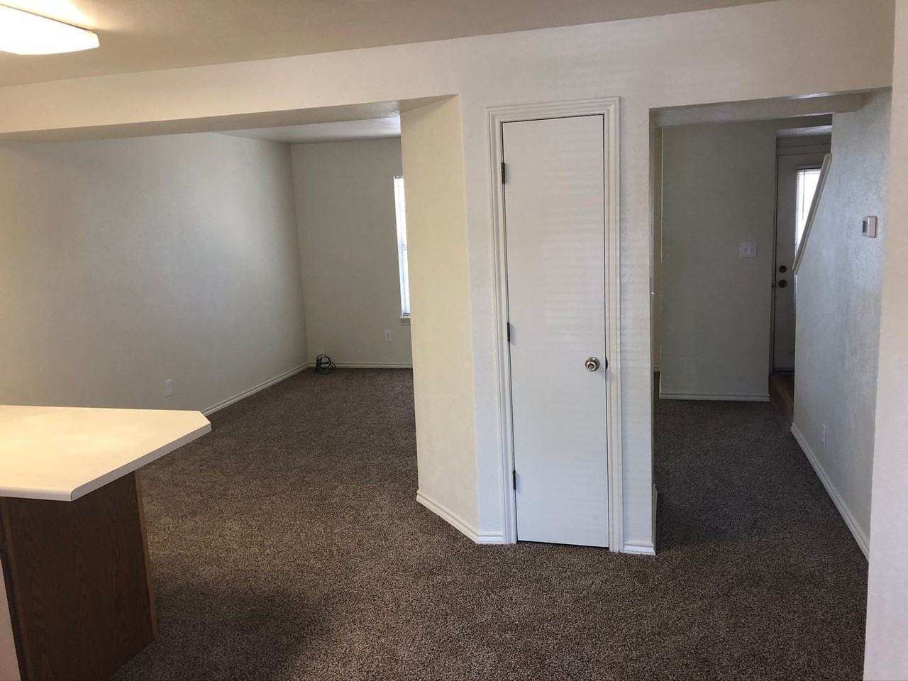 2424 Allegheny Dr - Photo 3 of 17