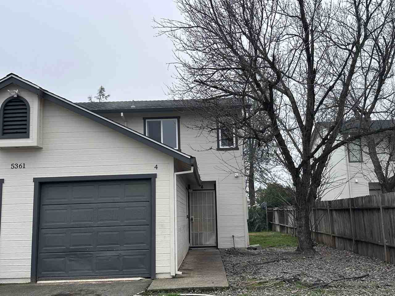 5361 Valleyridge Dr - Photo 3 of 3