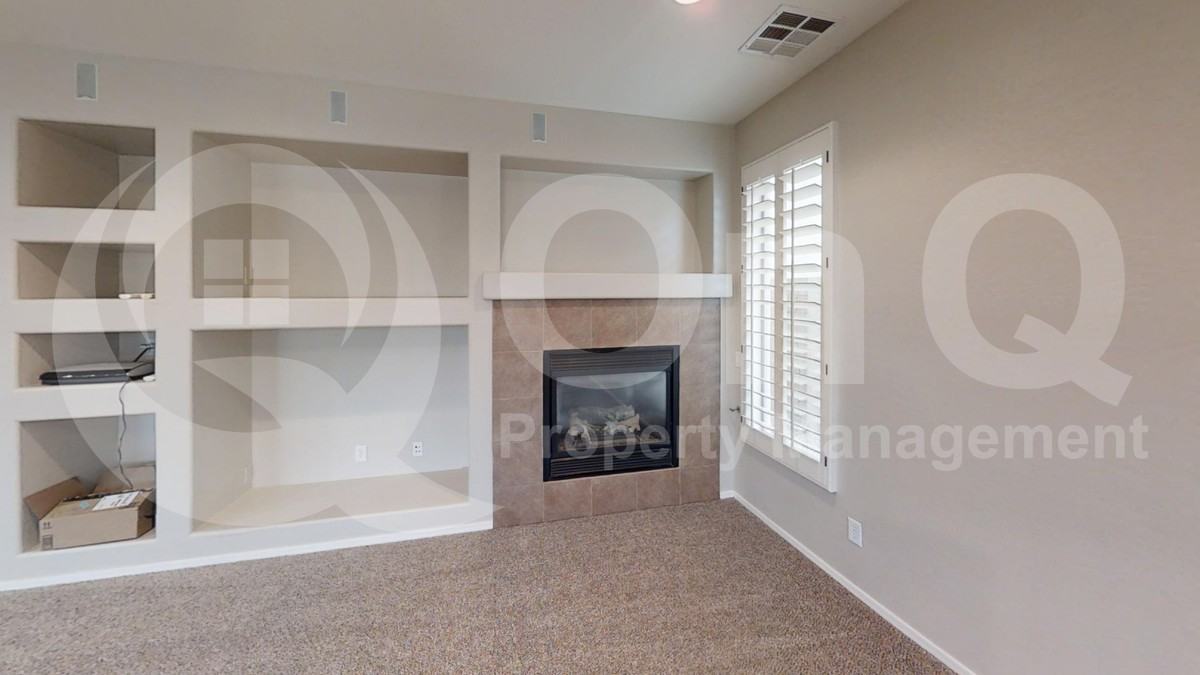 29301 N 125th Dr - Photo 3 of 24