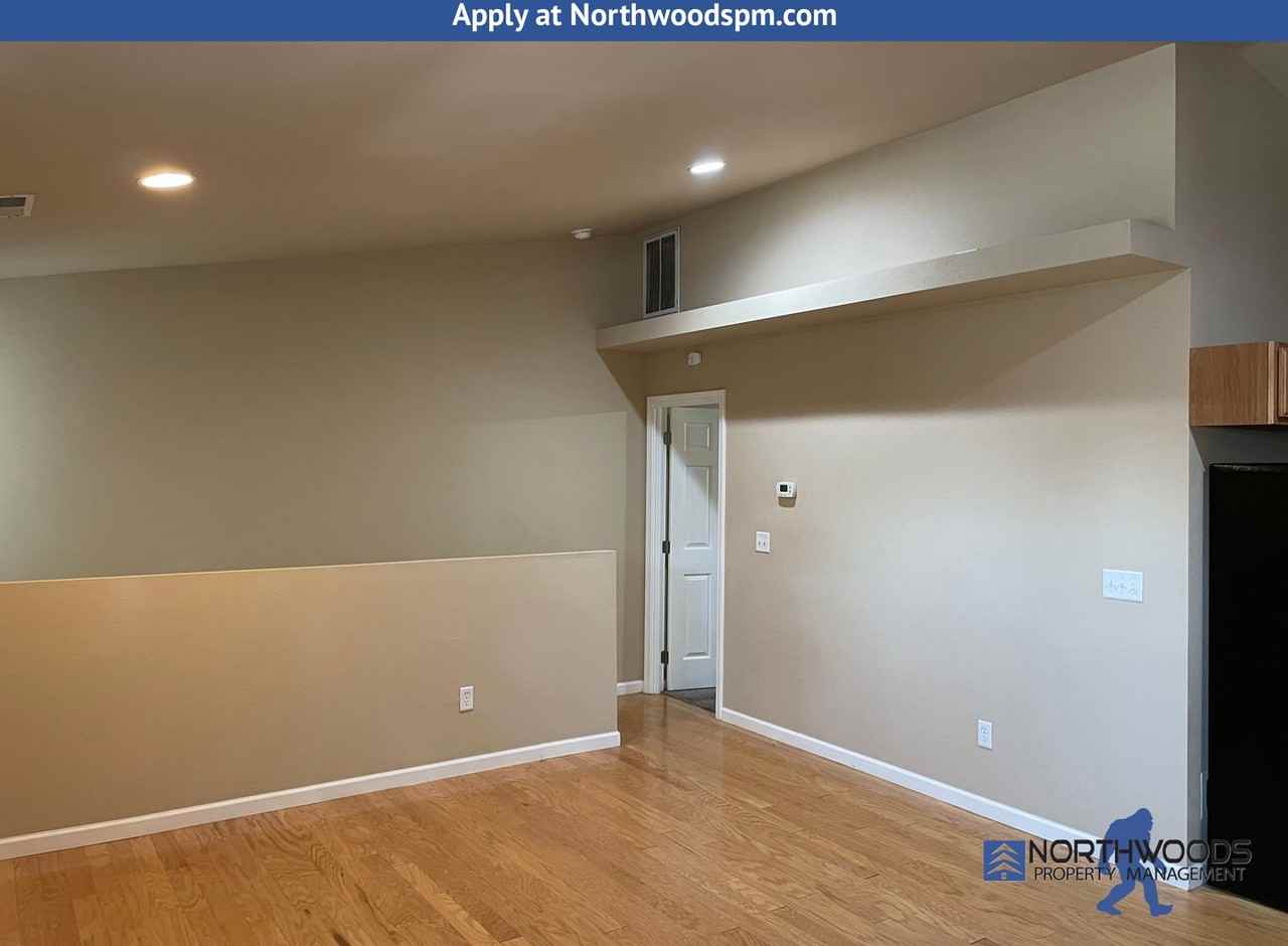 3427 Sharon Way - Photo 3 of 17