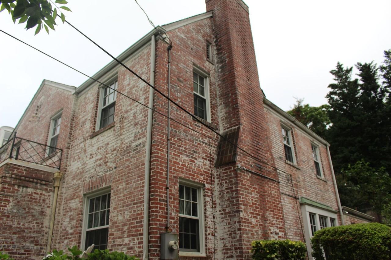 5138 Nebraska Ave Nw - Photo 4 of 23