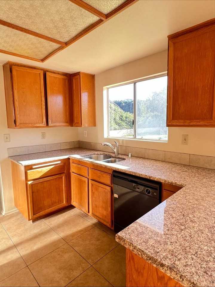 23820 Gold Rush Dr - Photo 3 of 48