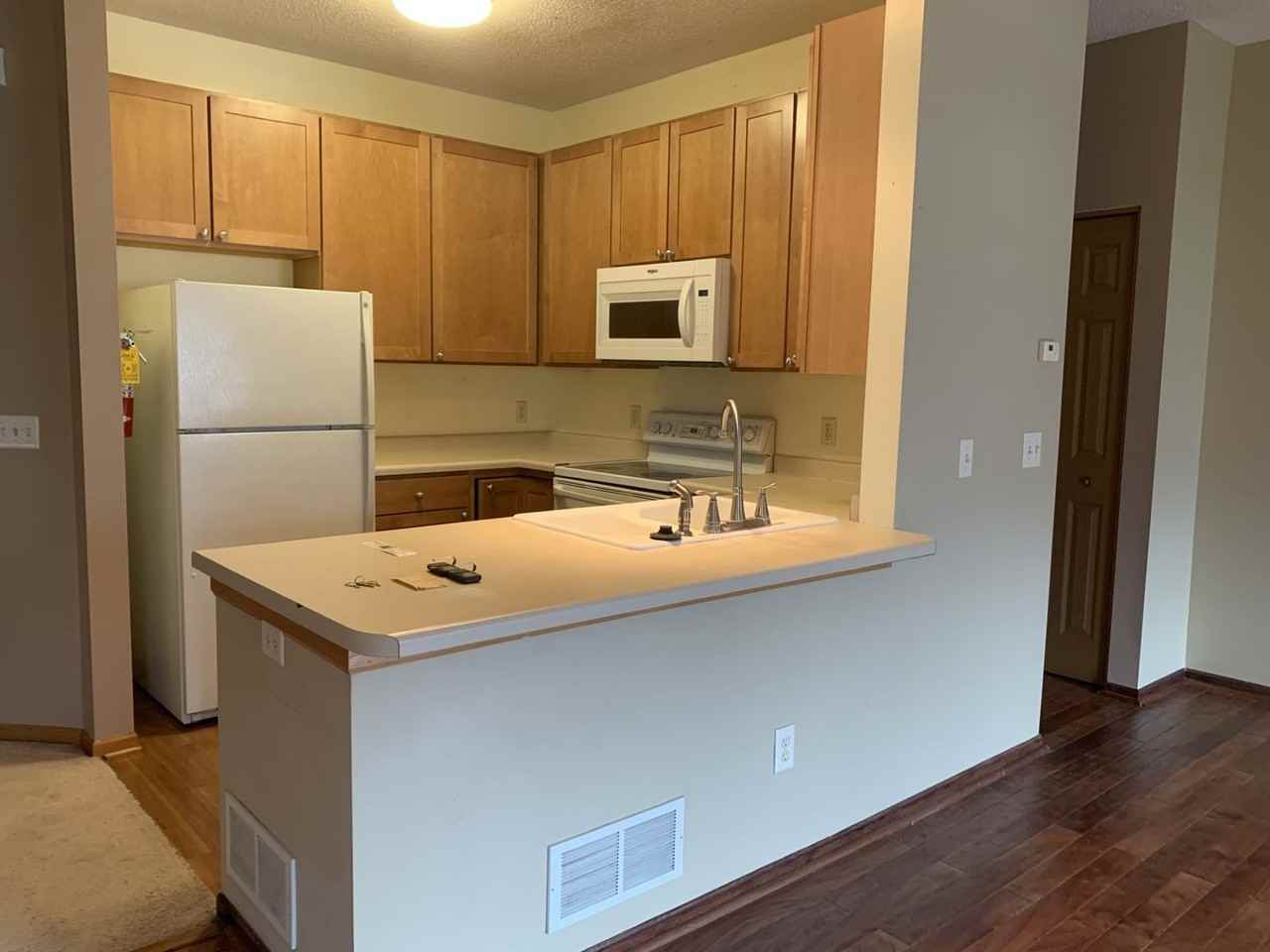 650 Kingfisher Ln #I - Photo 3 of 20