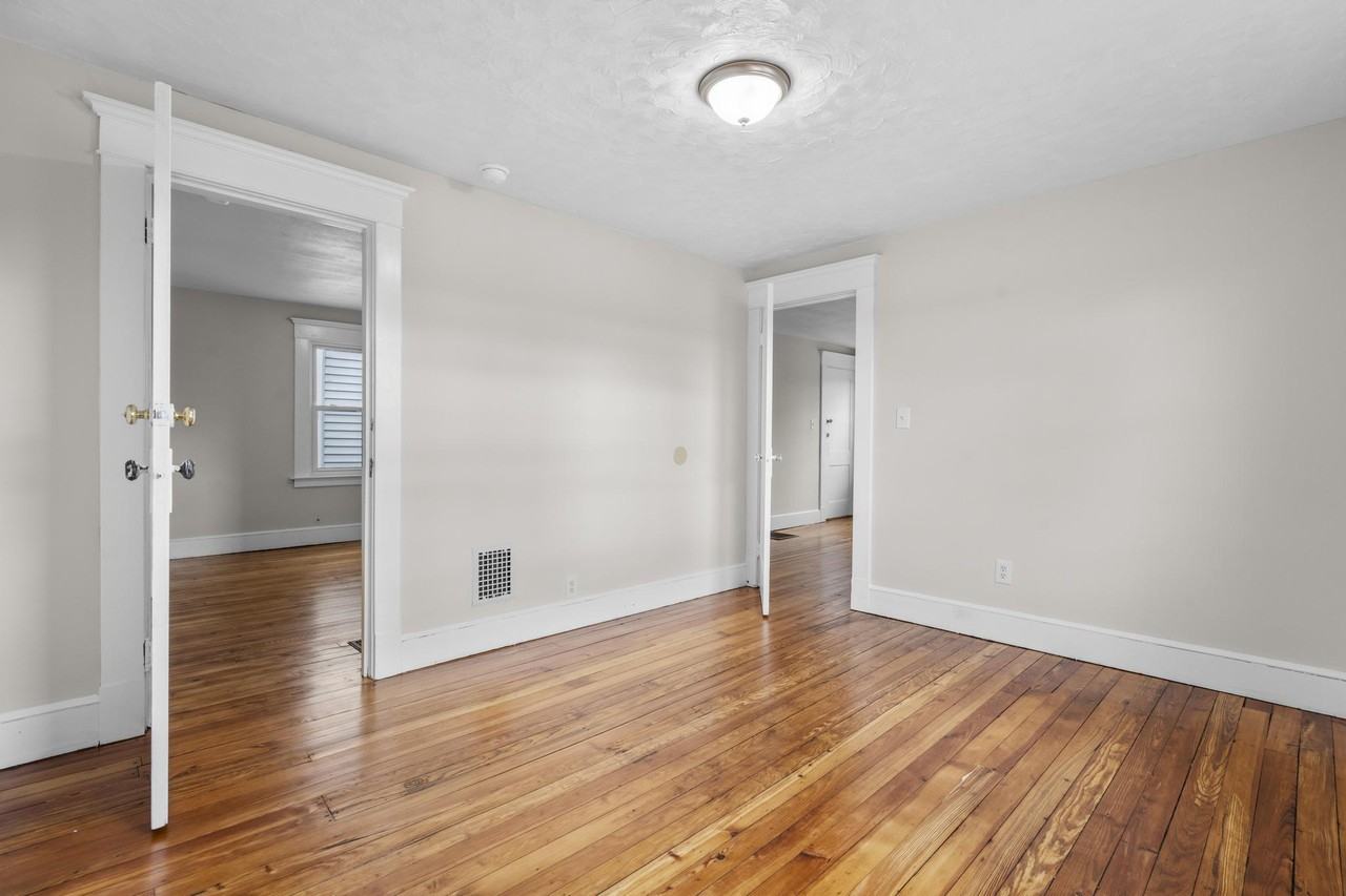 16 Ellsworth Ave - Photo 3 of 18