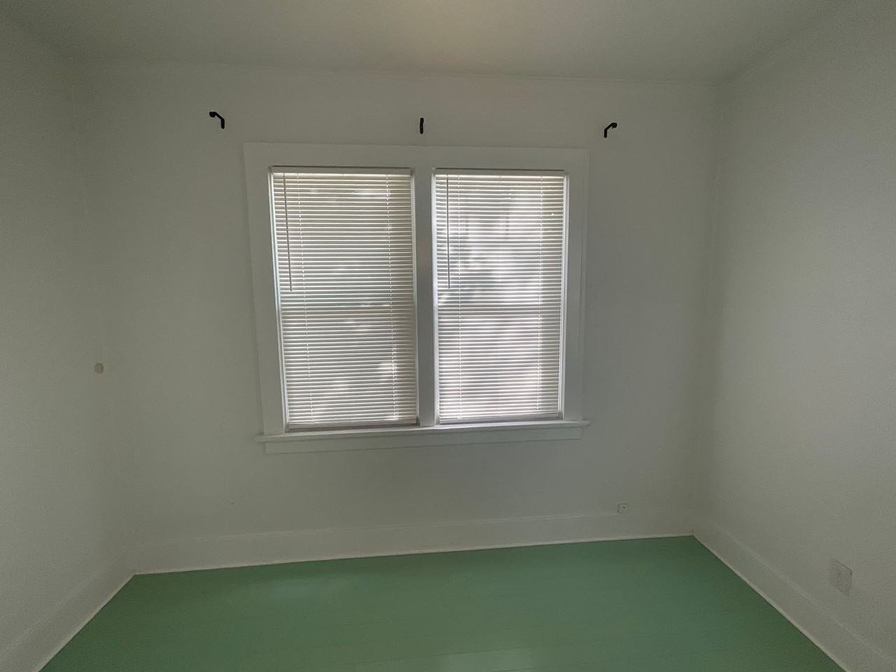 1706 Washington Ave - Photo 6 of 18