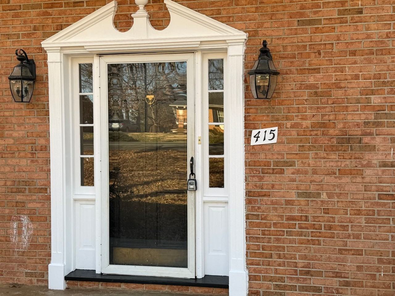 415 Carrsbrook Dr - Photo 5 of 43