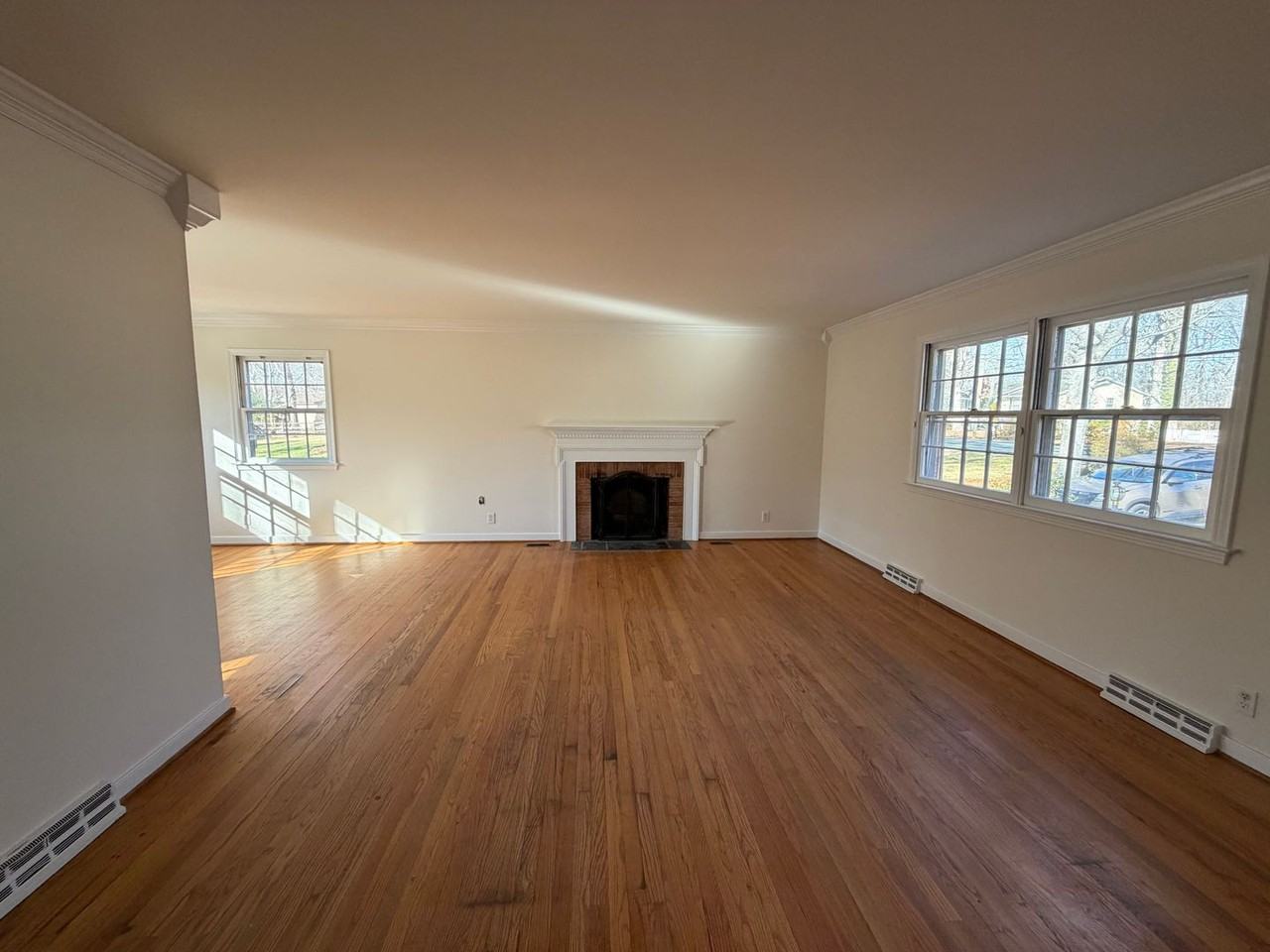 415 Carrsbrook Dr - Photo 7 of 43