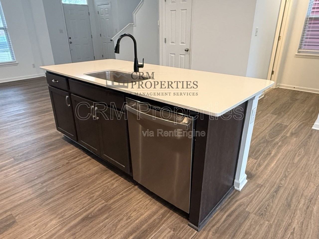 326 N Warman Ave - Photo 6 of 26