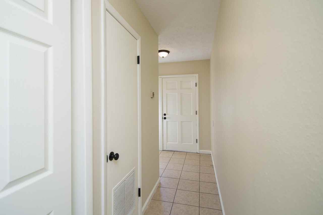 1536 Coombs Dr #2 - Photo 4 of 21