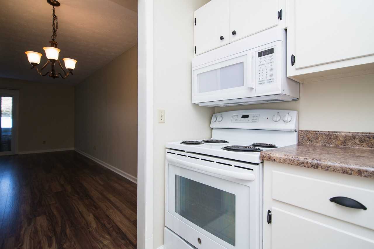 1536 Coombs Dr #2 - Photo 4 of 21